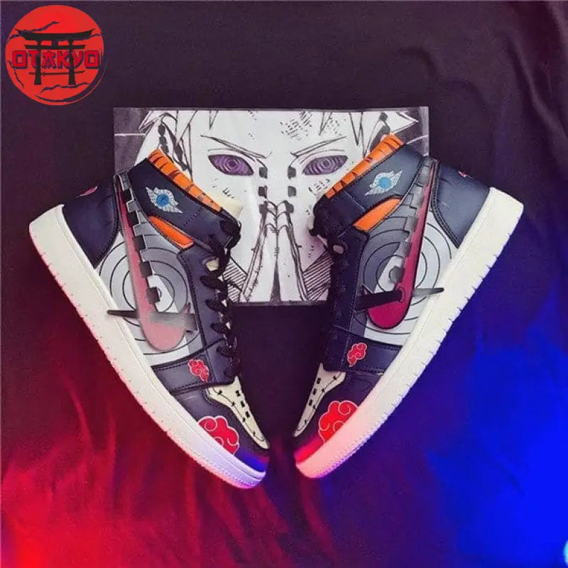 Sneakers Pain - Naruto Shippuden™