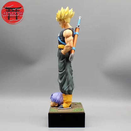 Figure Mirai Trunks SSJ - Dragon Ball Z™