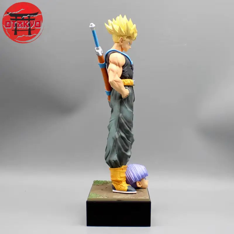 Figure Mirai Trunks SSJ - Dragon Ball Z™