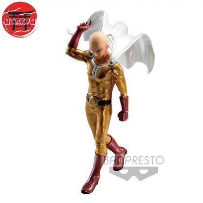 Figure Saitama "Bald Cape Hero" - One Punch Man