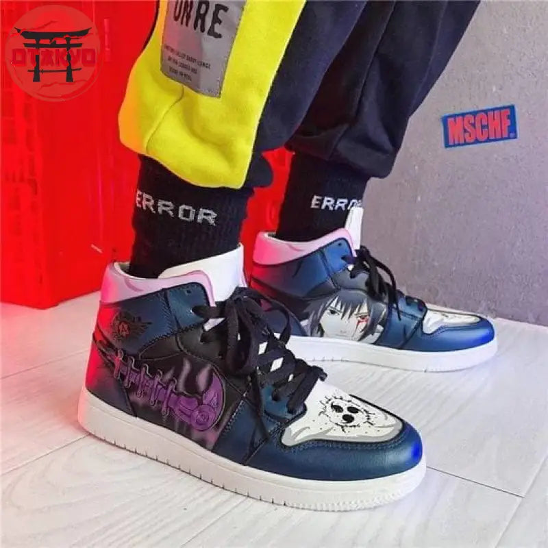 Sneakers Sasuke Uchiha - Naruto Shippuden™