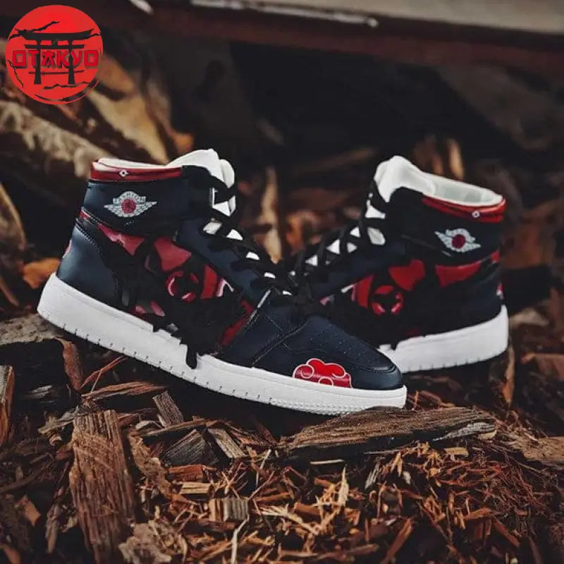 Sneakers Itachi Uchiha - Naruto Shippuden™